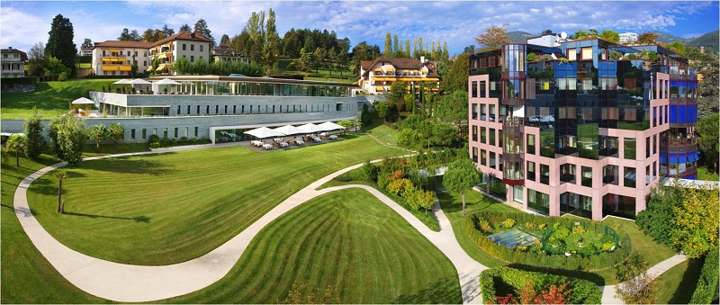 Vista general de la Clinique La Prairie en Suiza
